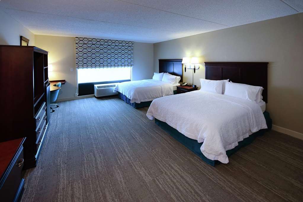Hampton Inn Фейетвилл Номер фото